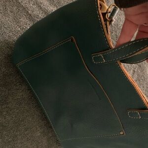 Portland leather medium crossbody Tote Bag